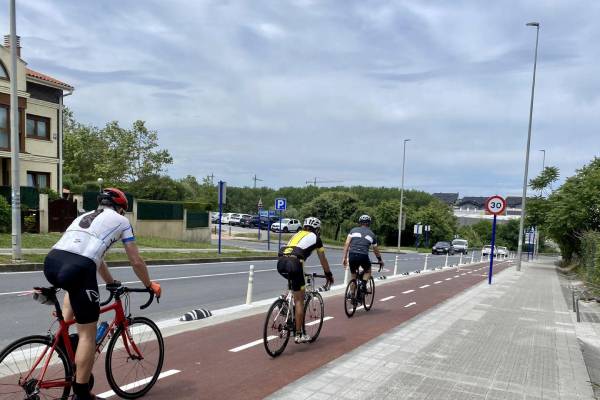 Sal en bicicleta con seguridad